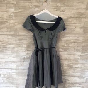 American Eagle Outfitters, Dark Academia-Style Dress, Peter Pan Collar, size 2